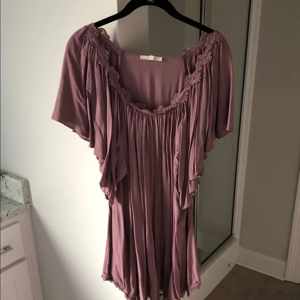 Purple Flowy, Lace Dress!